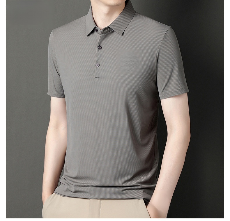 アウトドアに最適な冷感ポロシャツ