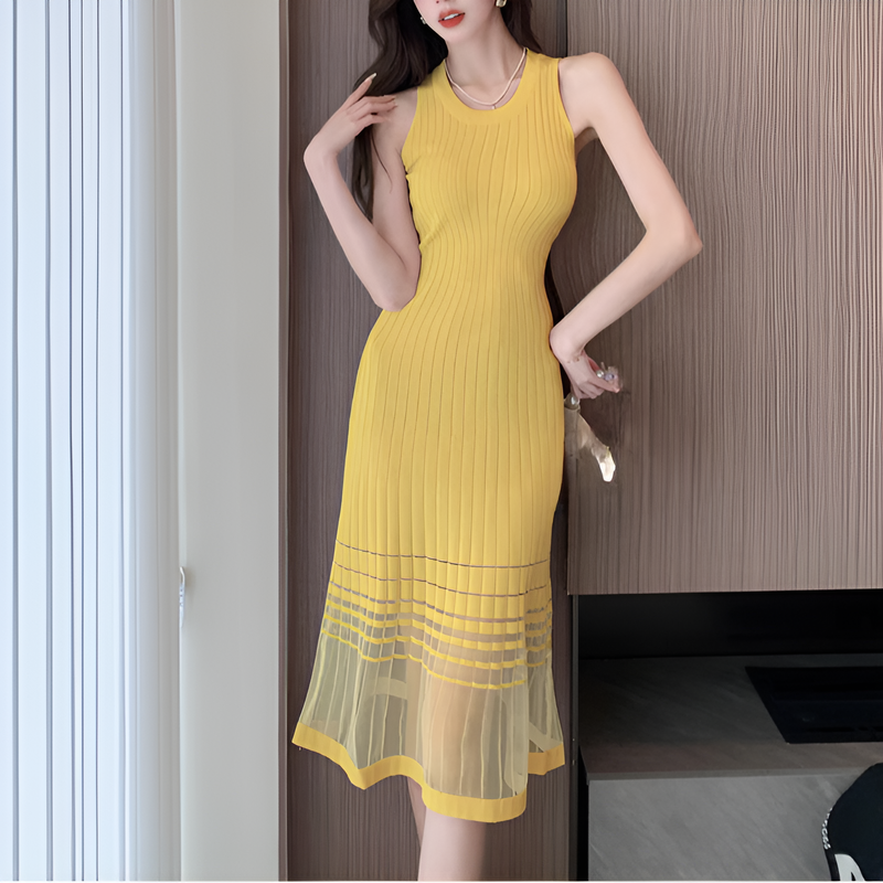 여성스러운 실루엣의 냉감 원피스