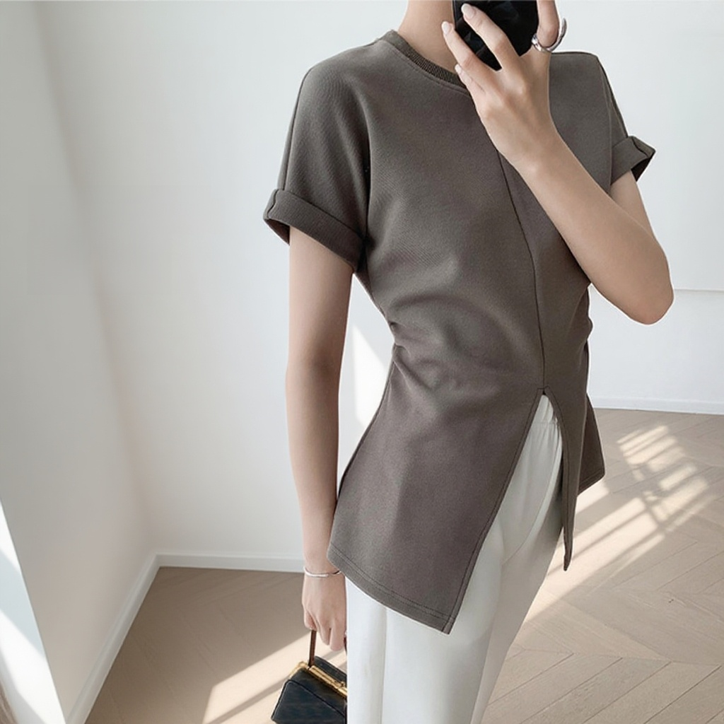 디자인 센스 단색 슬릿 쇼트 여성 상의