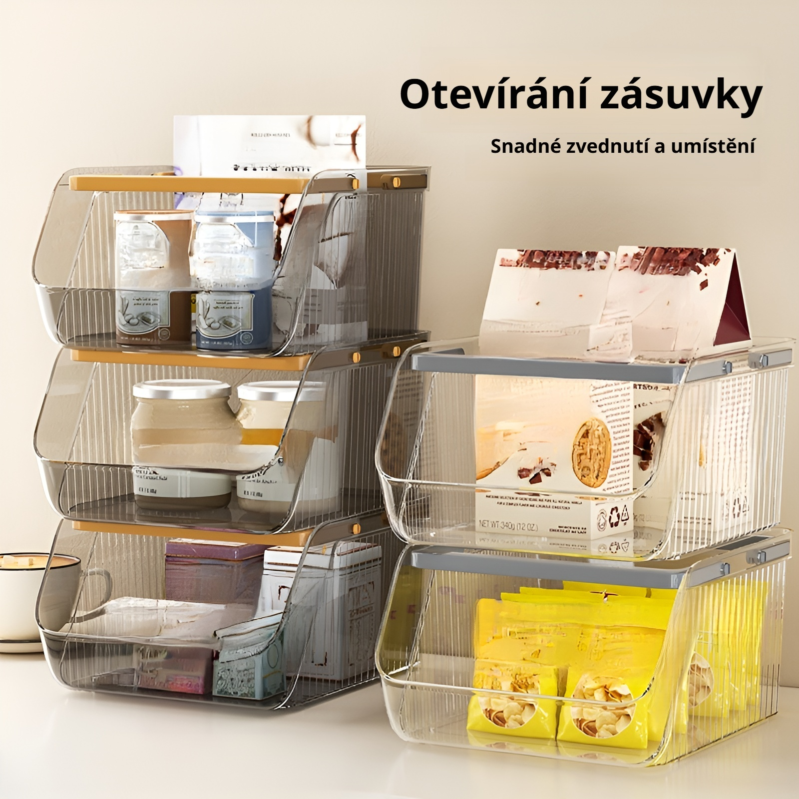 Detail zásuvek akrylového organizéru na stůl