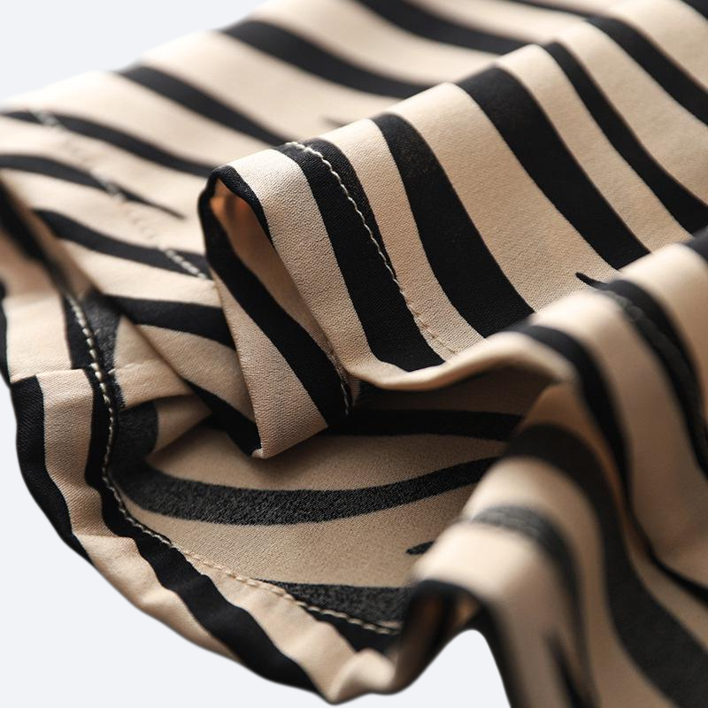 여성 빈티지 디자인감 얼룩말 스트라이프 반팔