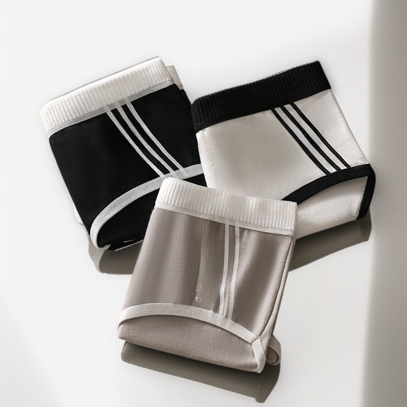 Bequemer Damenslip mit mittlerer Leibhöhe