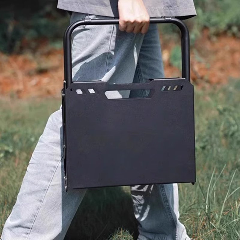 折りたたみ式屋外キャンピングテーブルです