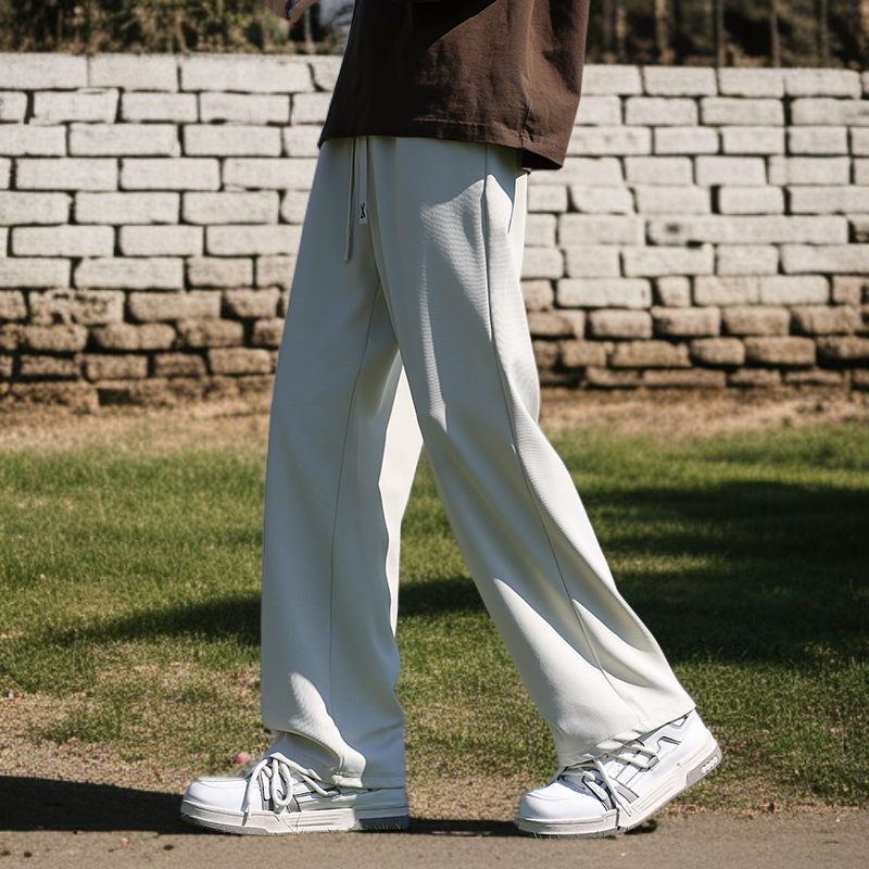 Fashionable lowkey style loosefitting pants casual pants Slimming body proportions Show off your bod