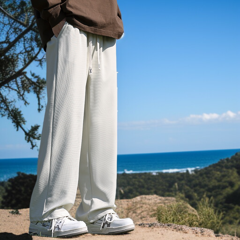 Fashionable lowkey style loosefitting pants casual pants Slimming body proportions Show off your bod