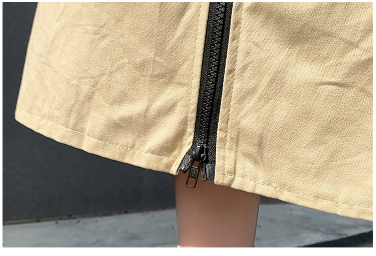 豊富なカラーバリエーションのカーゴスカート