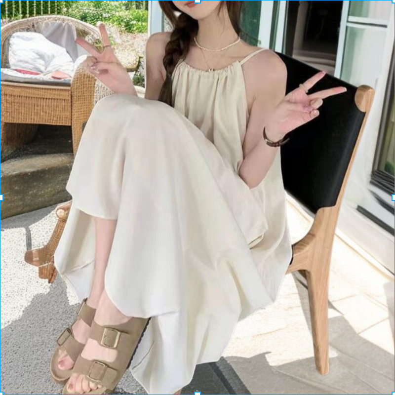 夏の新しいフランスの優しいスタイルのホルターネックのドレスは、肉を薄くニッチな怠惰なスタイルのロングスカートをカバーします