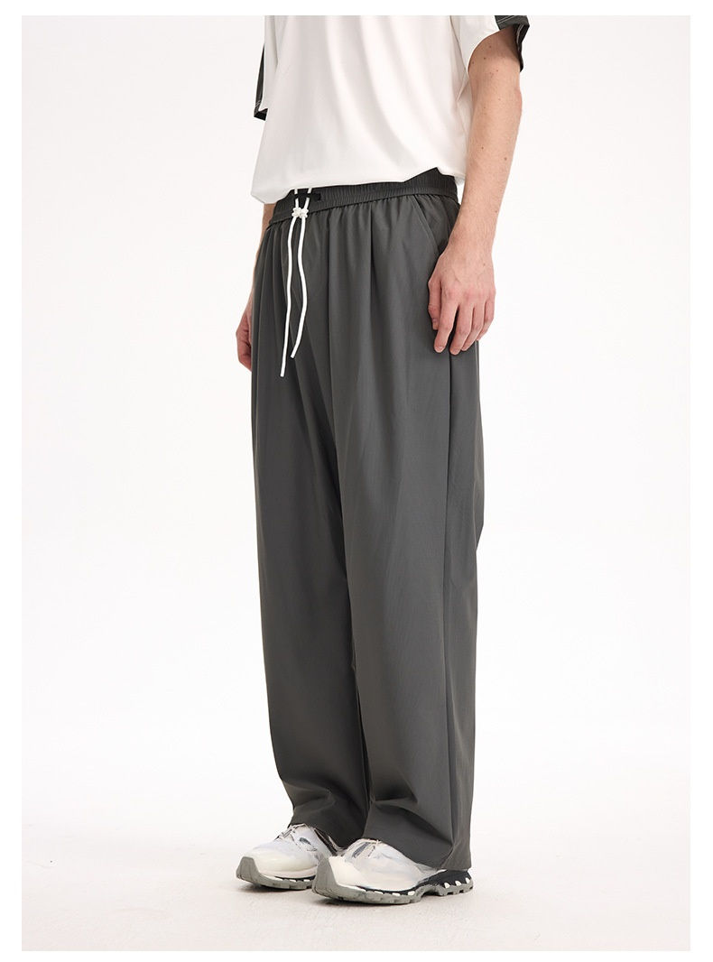 通気性抜群の空調パンツ生地アップ