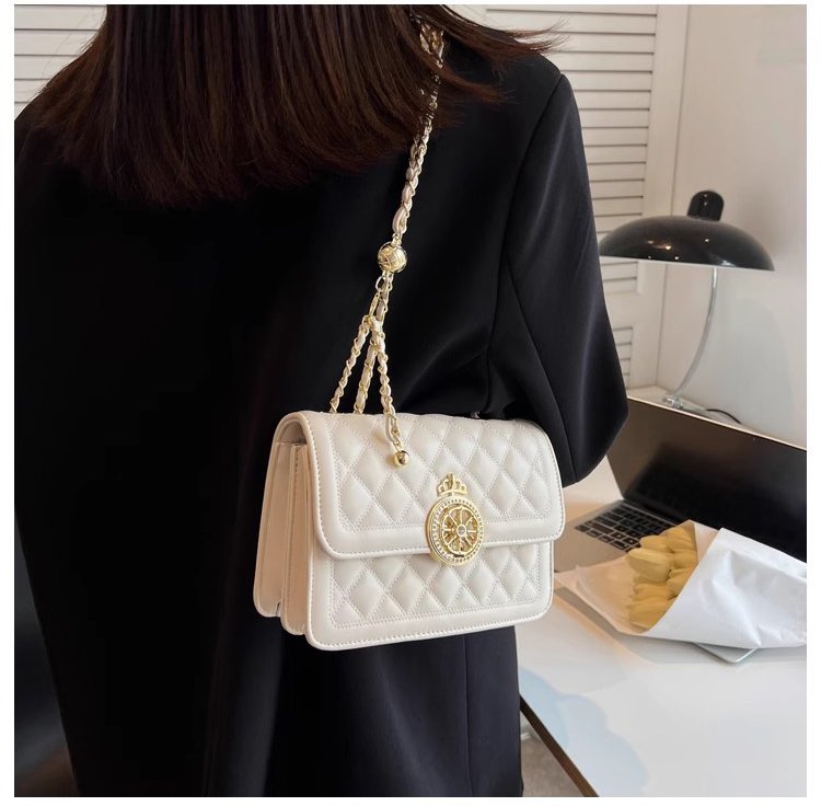 [크라운 시래운도] 양가죽 퀼팅 체인백