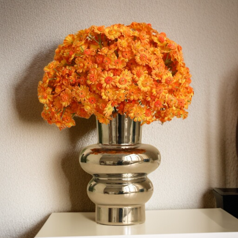 Simulace kytice divokých chryzantém