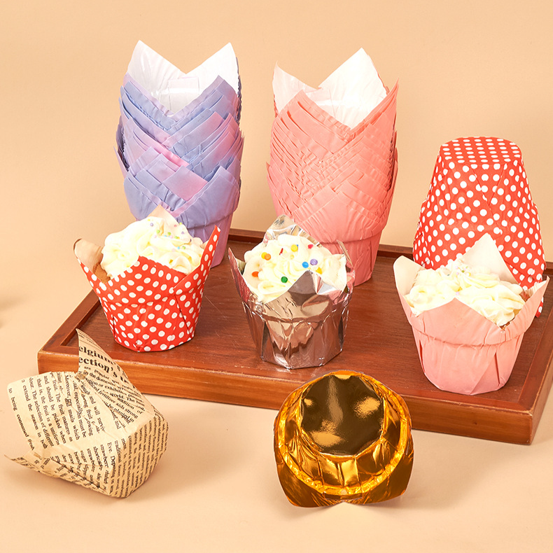 Hochtemperaturbeständiger Backbecher aus Papier