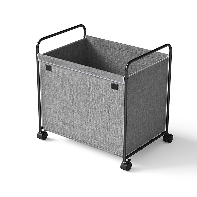 大型収納ボックスをリビングで使用する様子