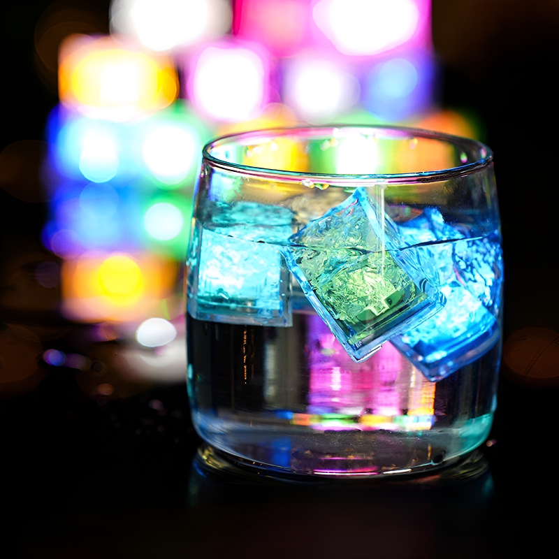 七彩發光冰塊LED氣氛燈遇水閃光玩具
