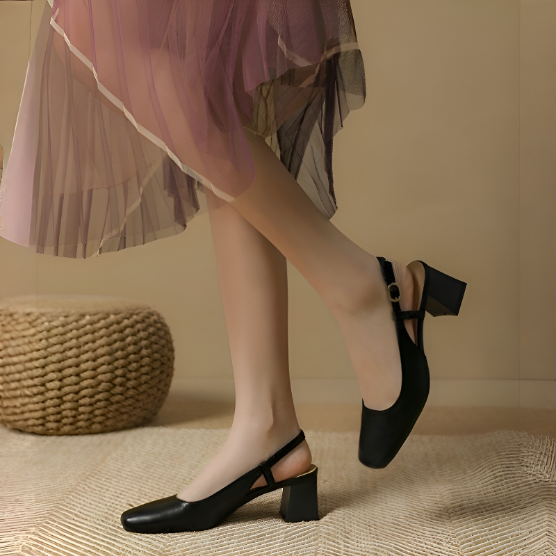 ストラップ美脚ミュール