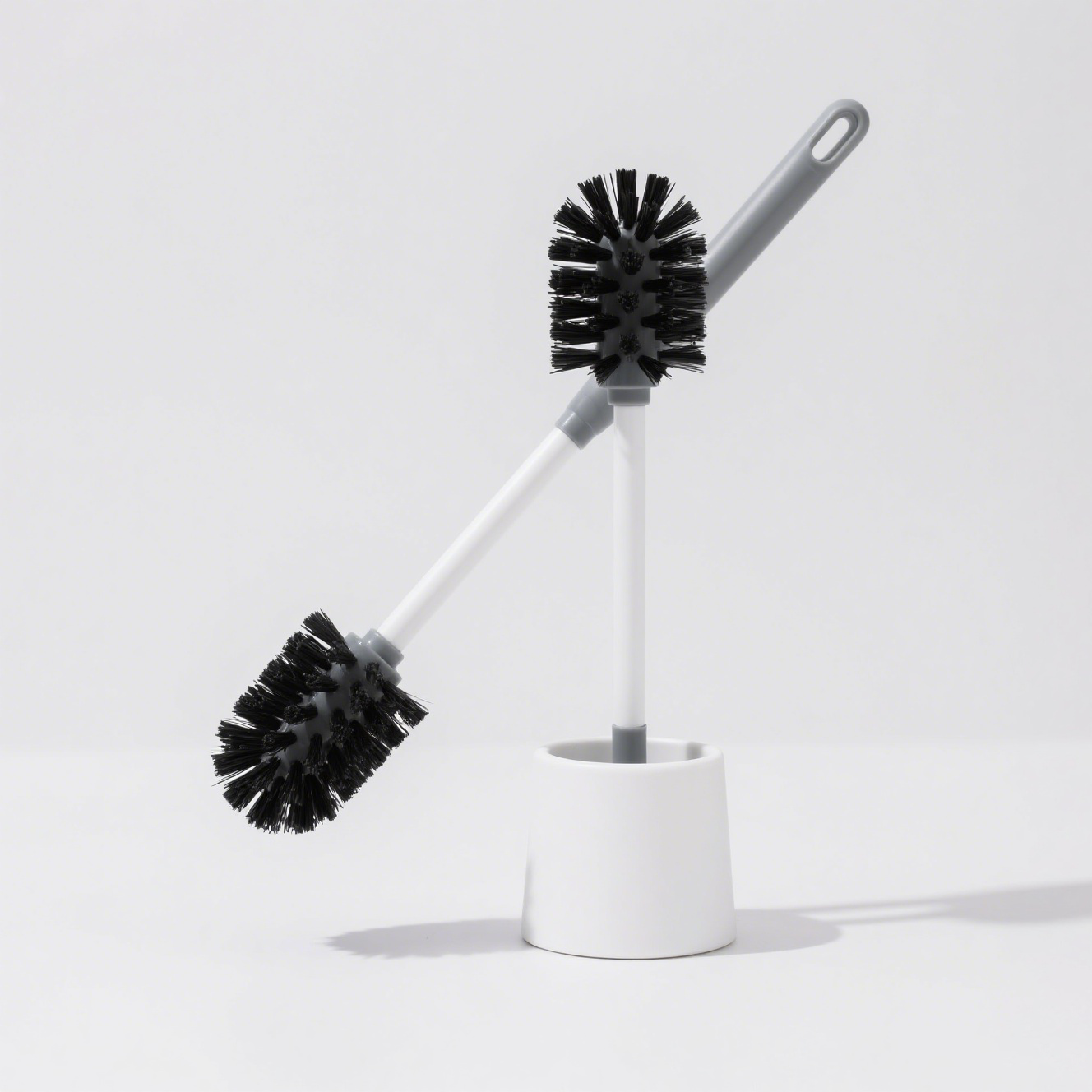 清潔感のあるシリコン製トイレブラシのアップ画像