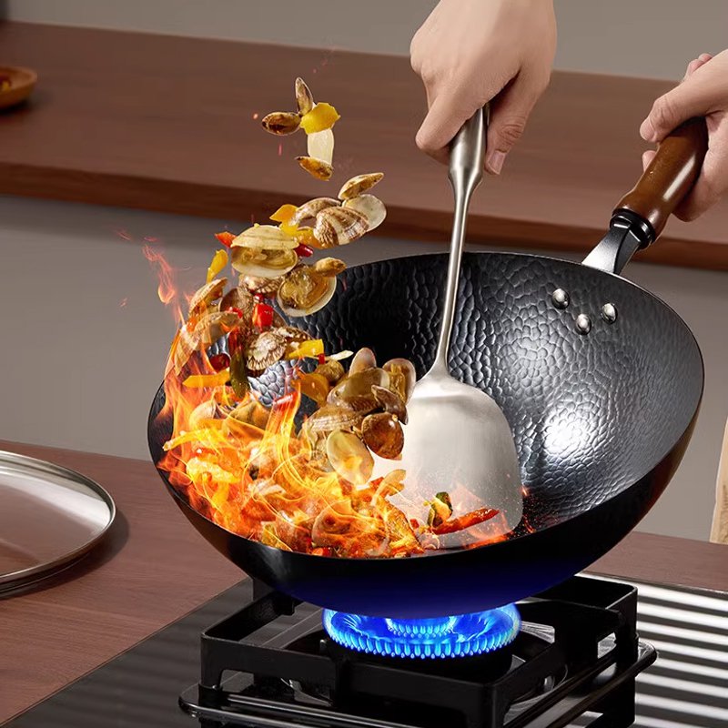 Handmade pure iron pan