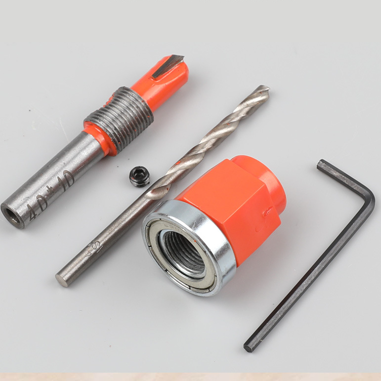 Sada zahlubovacích vrtáků, kleště a otvírač děr