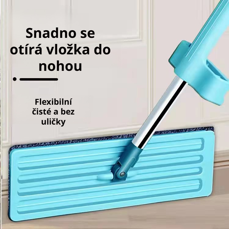 Odstraňování skvrn z dlaždic pomocí mopu