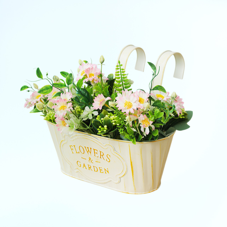 家庭用壁掛けブリキ製プランター