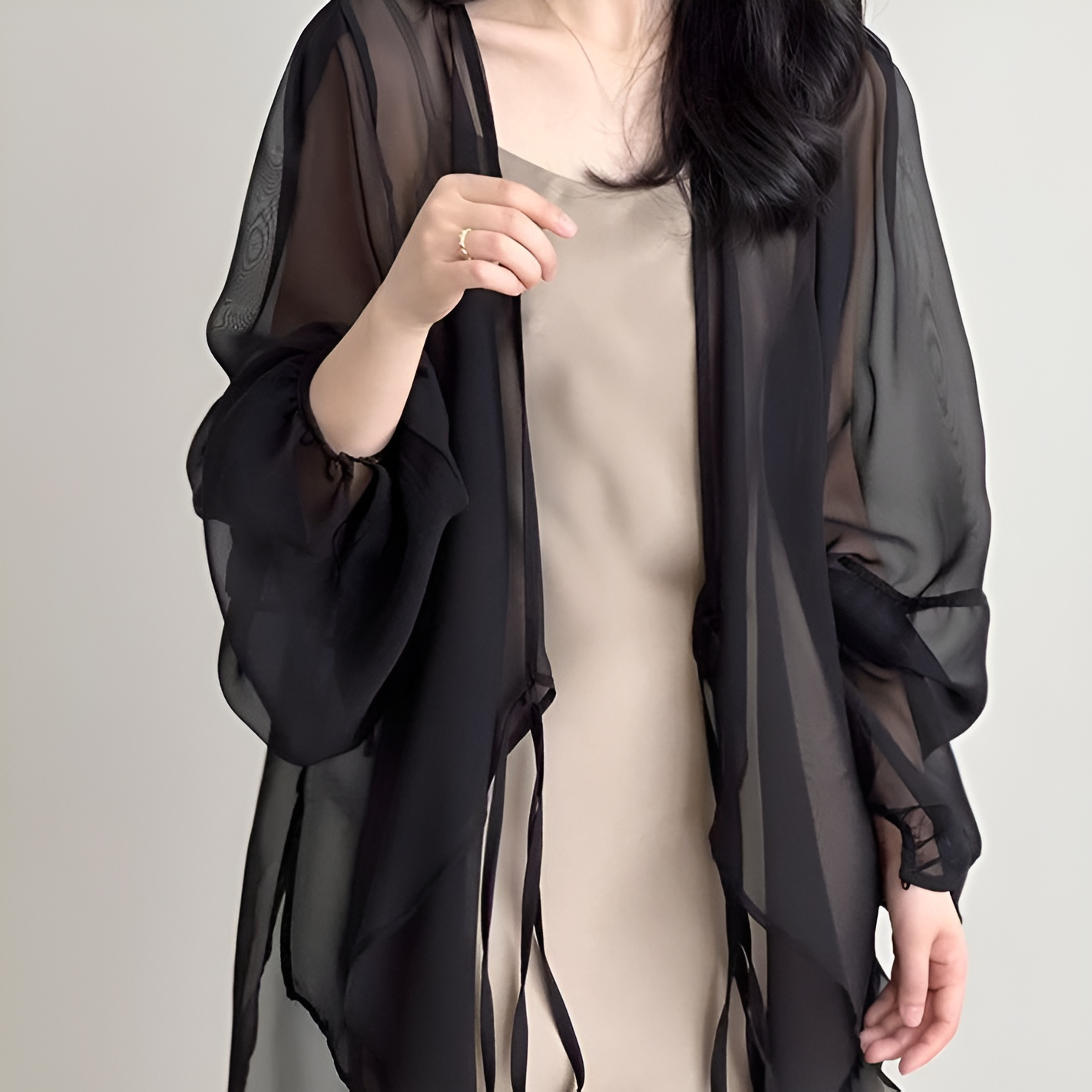 新しい中国風の日焼け止め服カーディガン、アイスシルクトップ、個性的な高級日焼け止め服デザイン、ニッチな日焼け止め服、通気性のあるファッションアウターウェア、小さなカーディガン