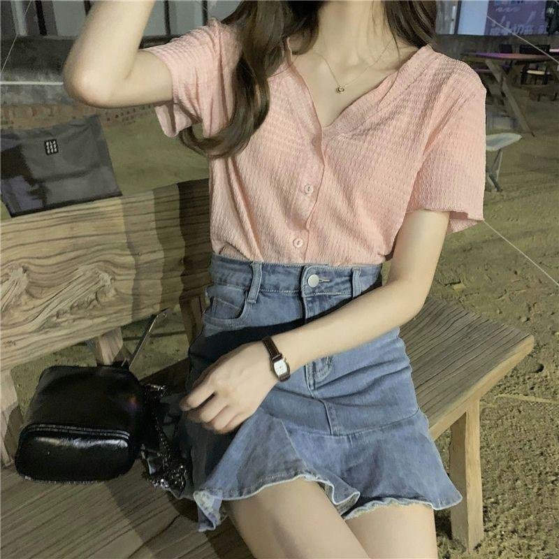 夏に最適なカジュアル韓国ファッション