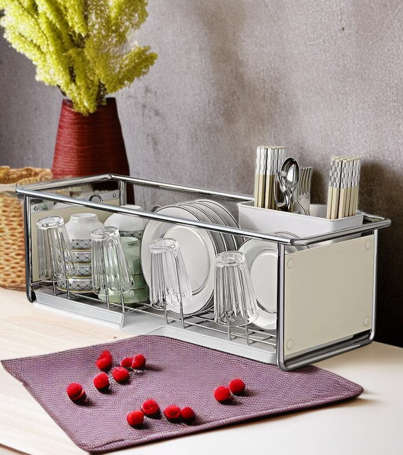 Rust-resistant dish rack for kitchen organization
