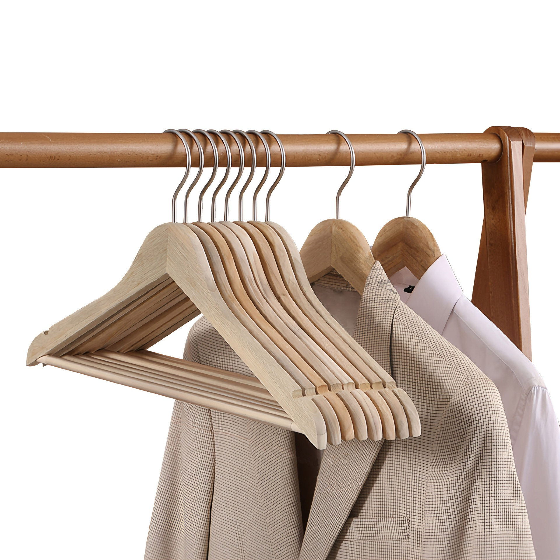 Domácí ramínko na oblečení bez otlaků s aerodynamickým drážkovaným designem