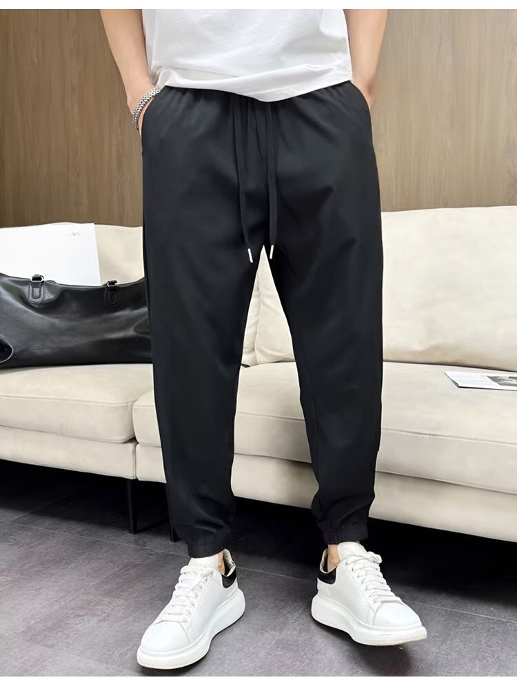 スポーツにも使える冷感ジョガーパンツ