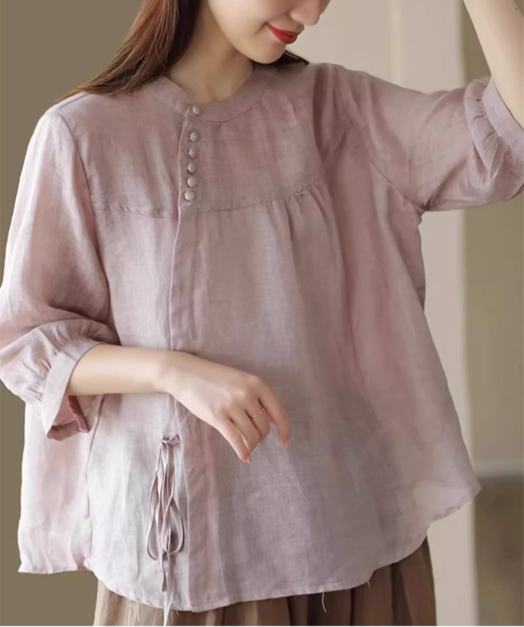 通気性抜群のコットンリネントップスディテール