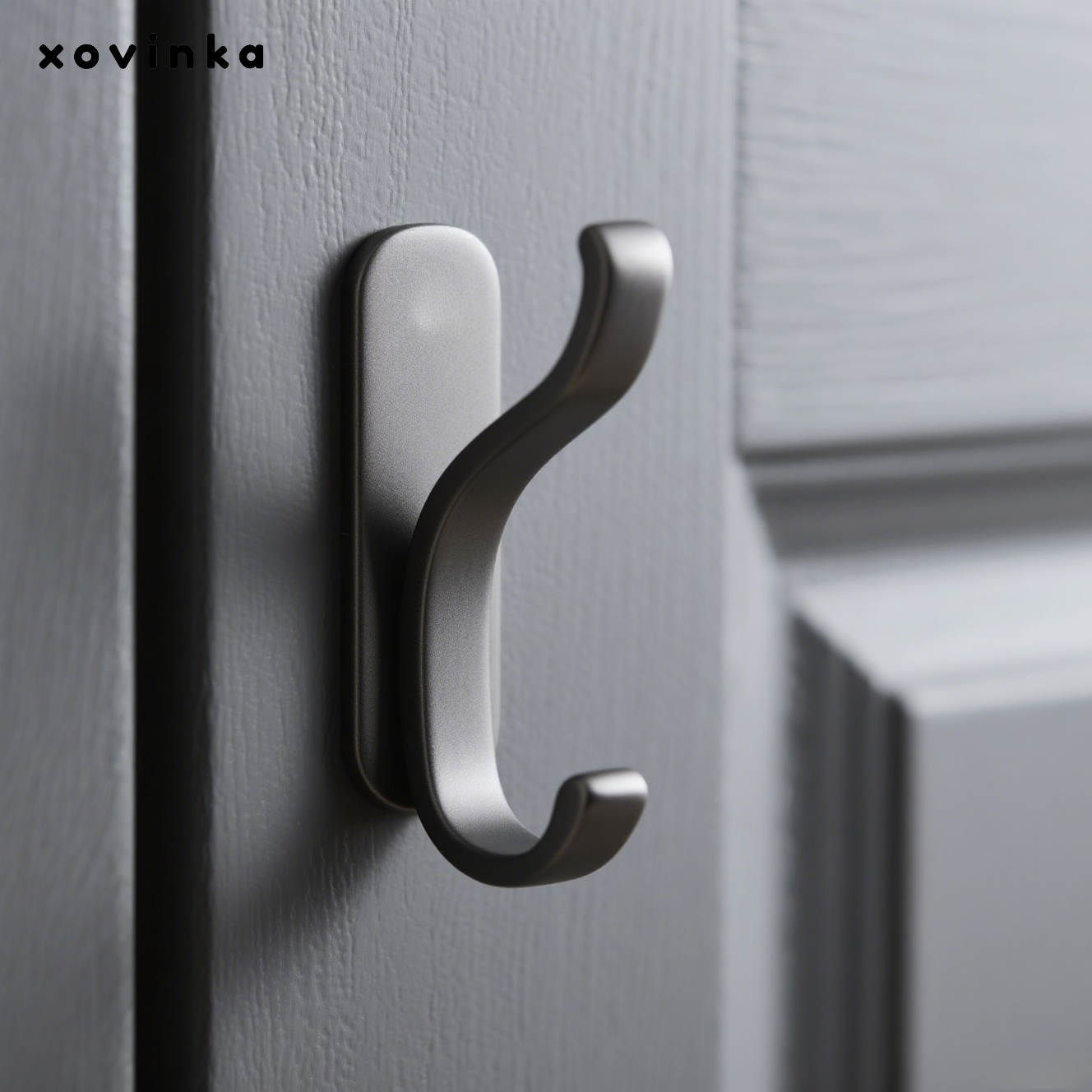 펀칭 필요 없는 무타공 옷걸이 설치 모습