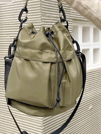 【다양한 착용 방법】방수 경량 다중 포켓 작은 복주머니 가방