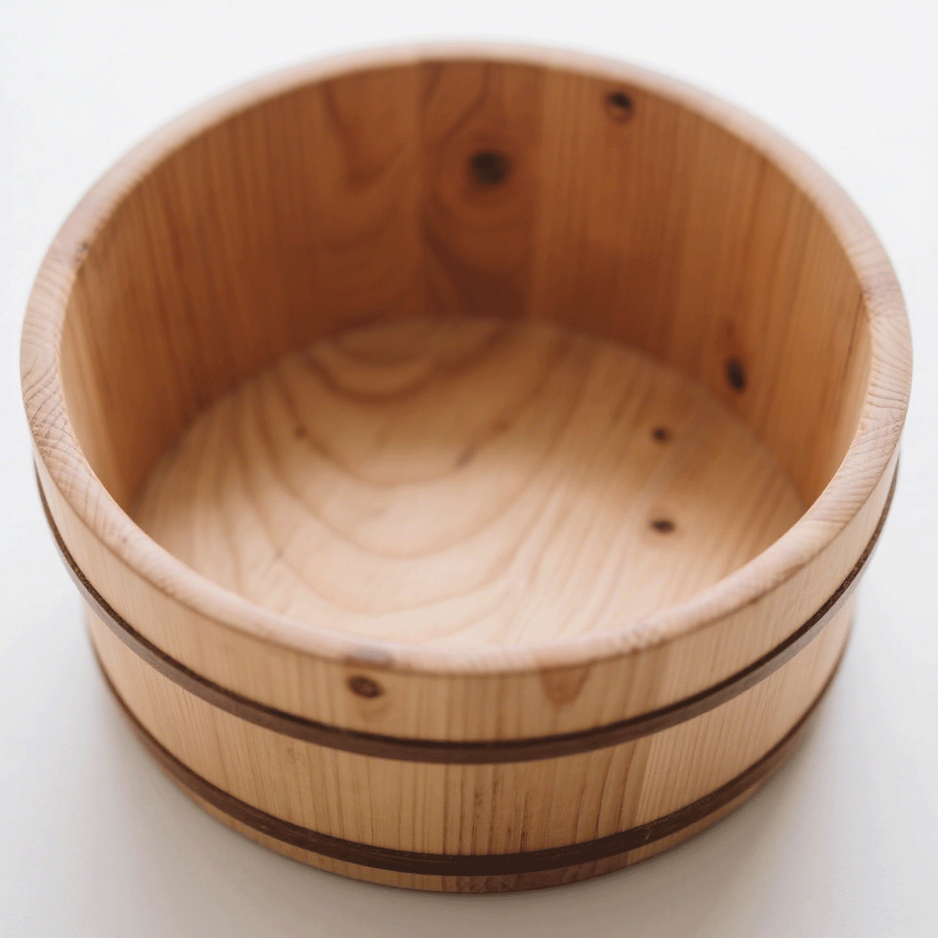 Kézzel készített tömörfa lábmosó elegáns designnal