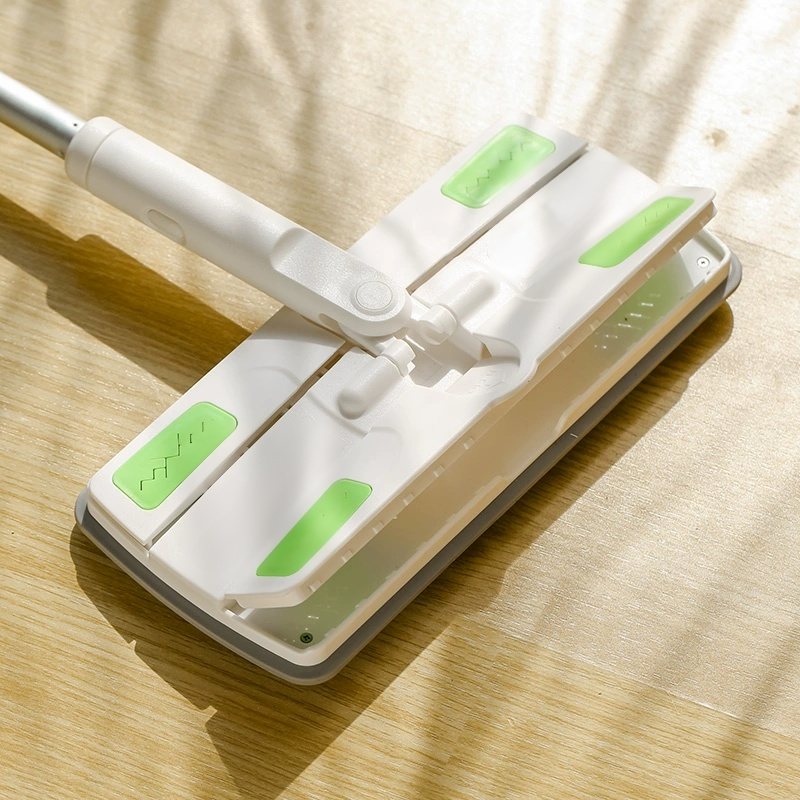 Electrostatic dust mop