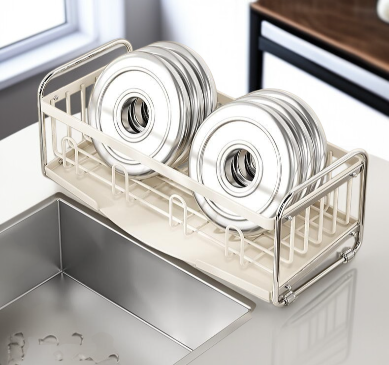 수납에 용이한 주방 테이블 선반