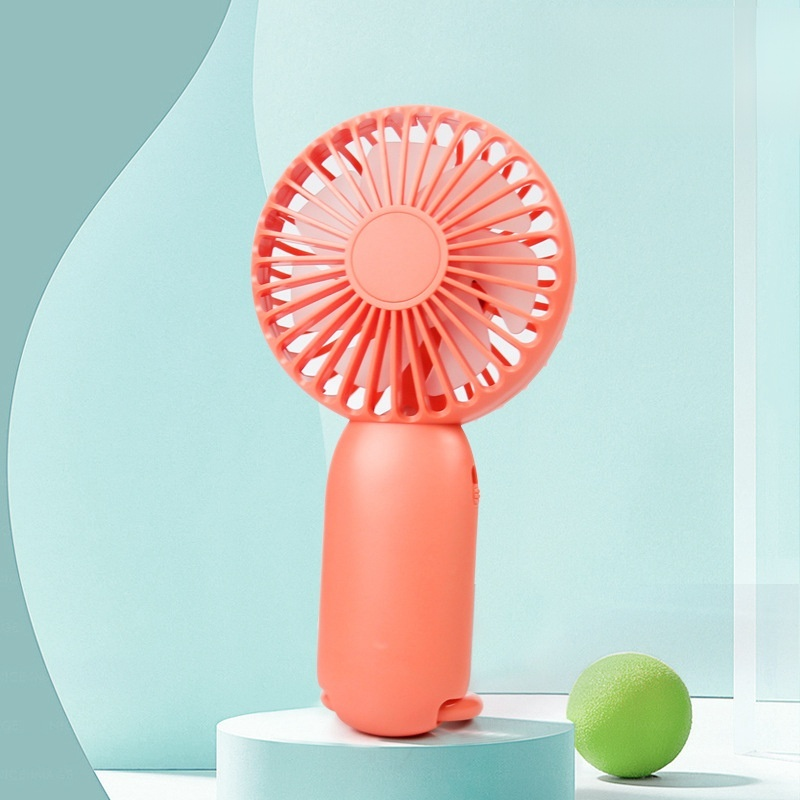 新製品の小さい扇風機は明かりをつけて学生の流行の金の充電を持ちます