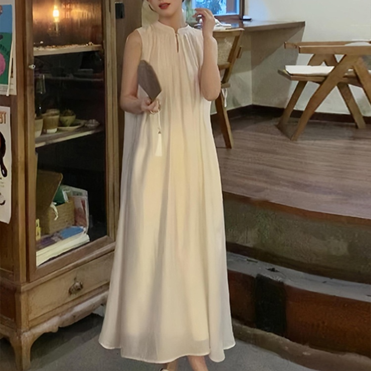 여름용 시원한 민소매 원피스 착용샷