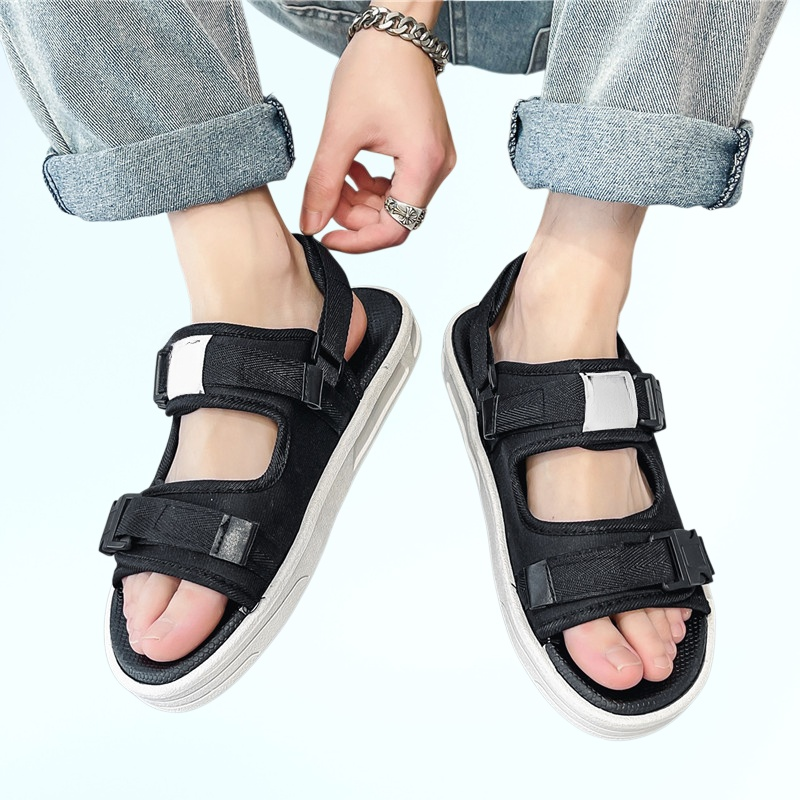 メンズの防汗夏の新しいスタイルの屋外運転ビーチサンダル二重目的滑り止めトレンド