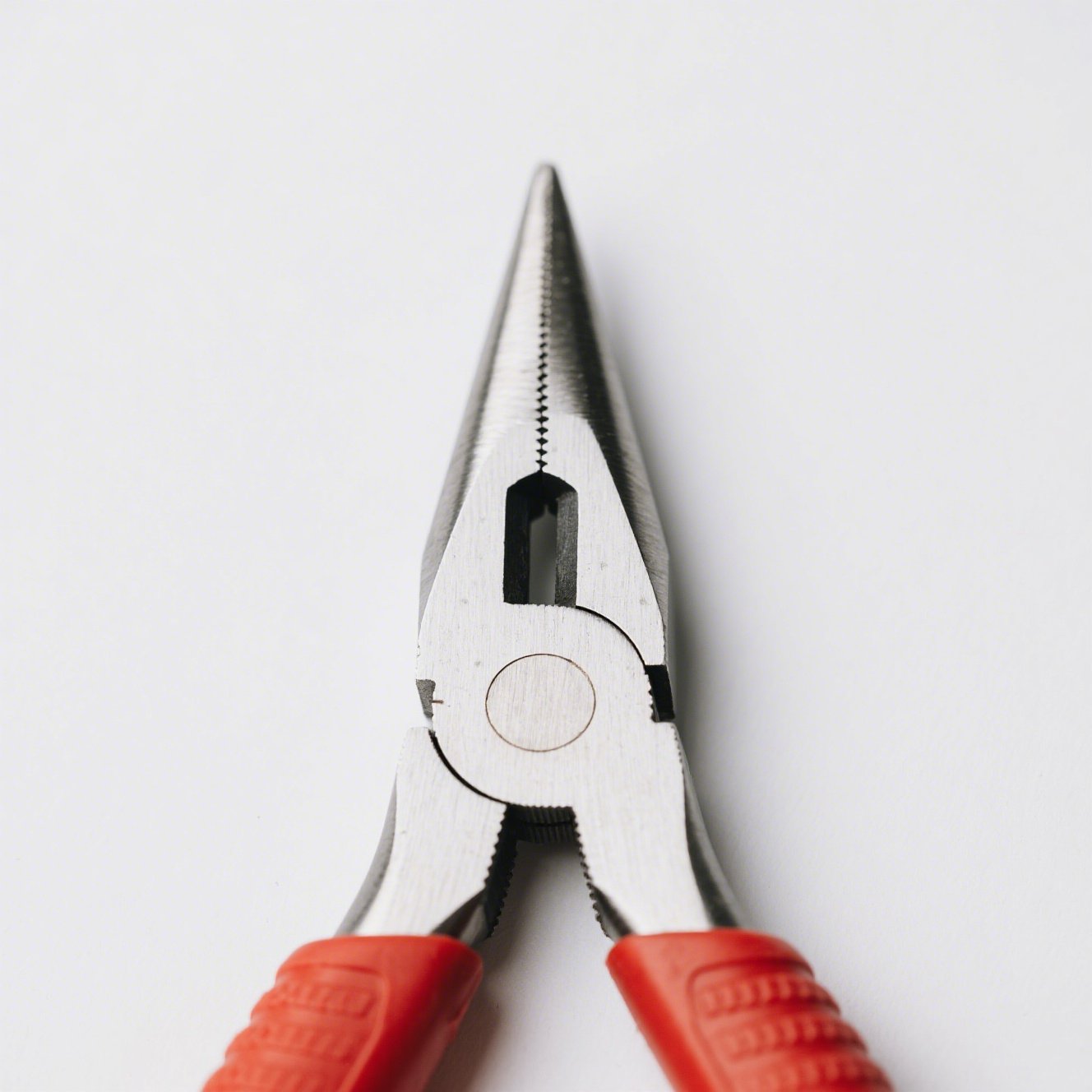 Oranžové štípací kleště