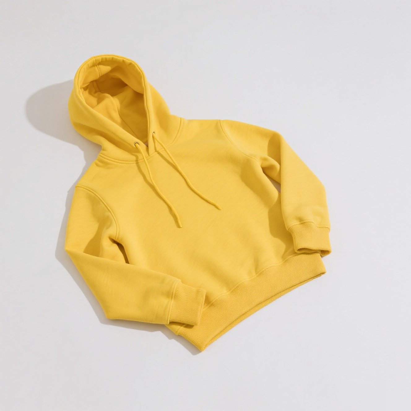 レモン色スウェット着用イメージ