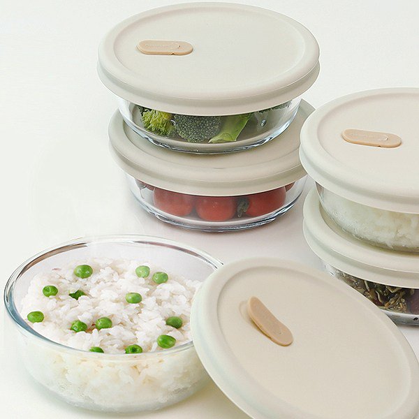 Portable sealed fruit bento