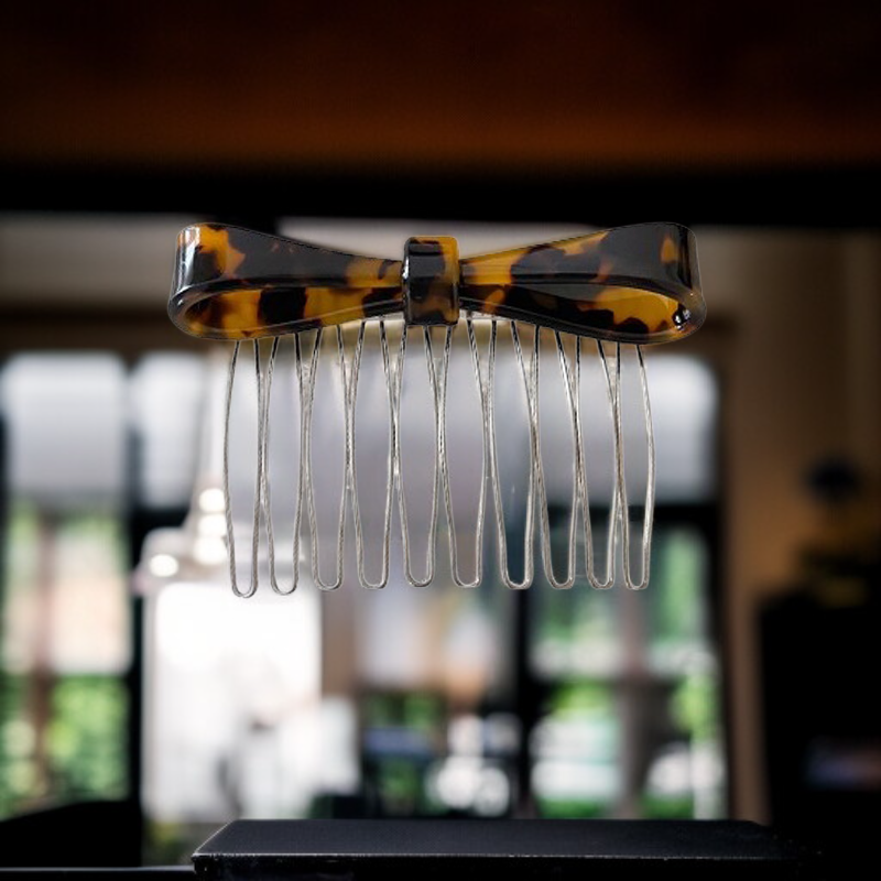 Wsuwka do włosów z wysokim czubkiem, antypoślizgowa, puszysta, z boczną kokardą