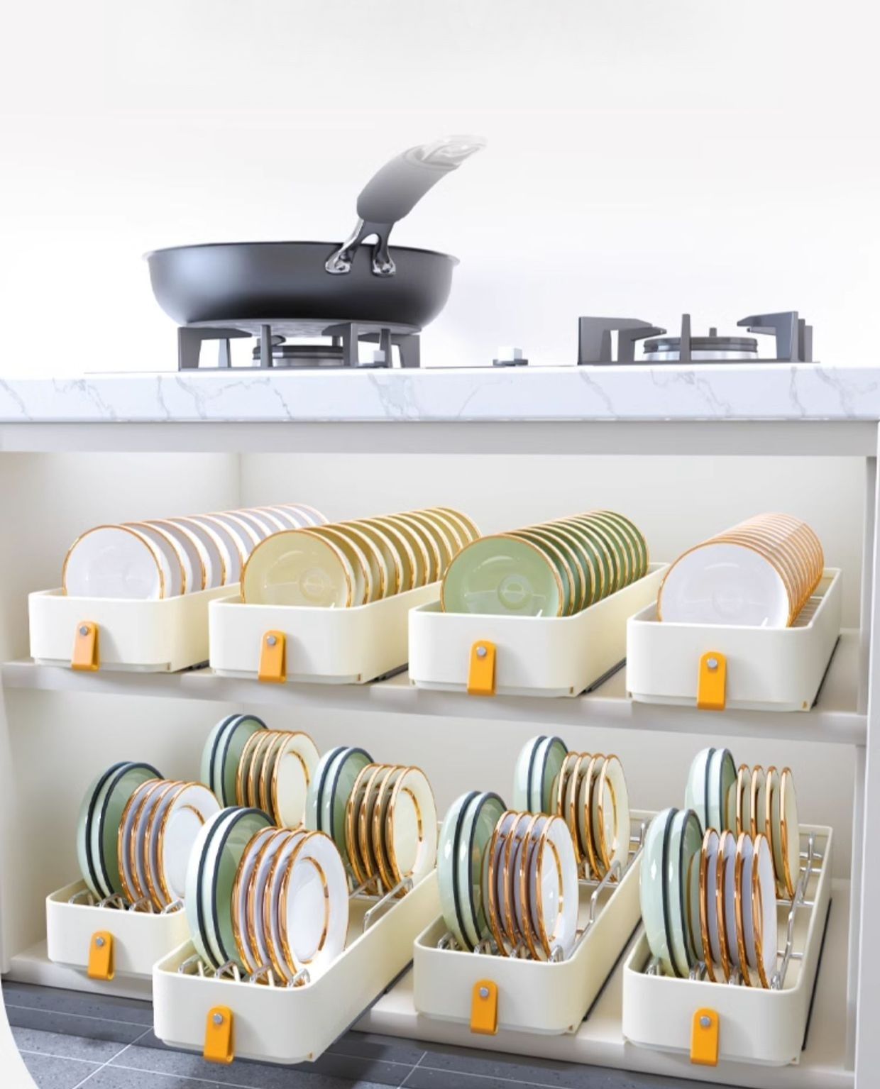 Armario estrecho de cocina con cesta extraíble