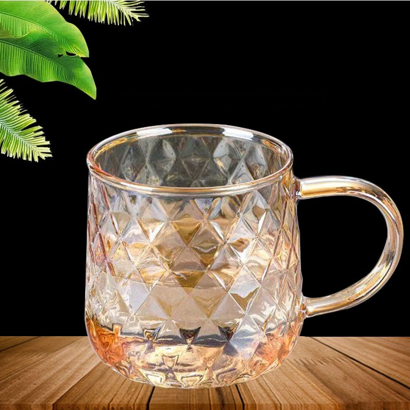 Heat-resistant glass water cup