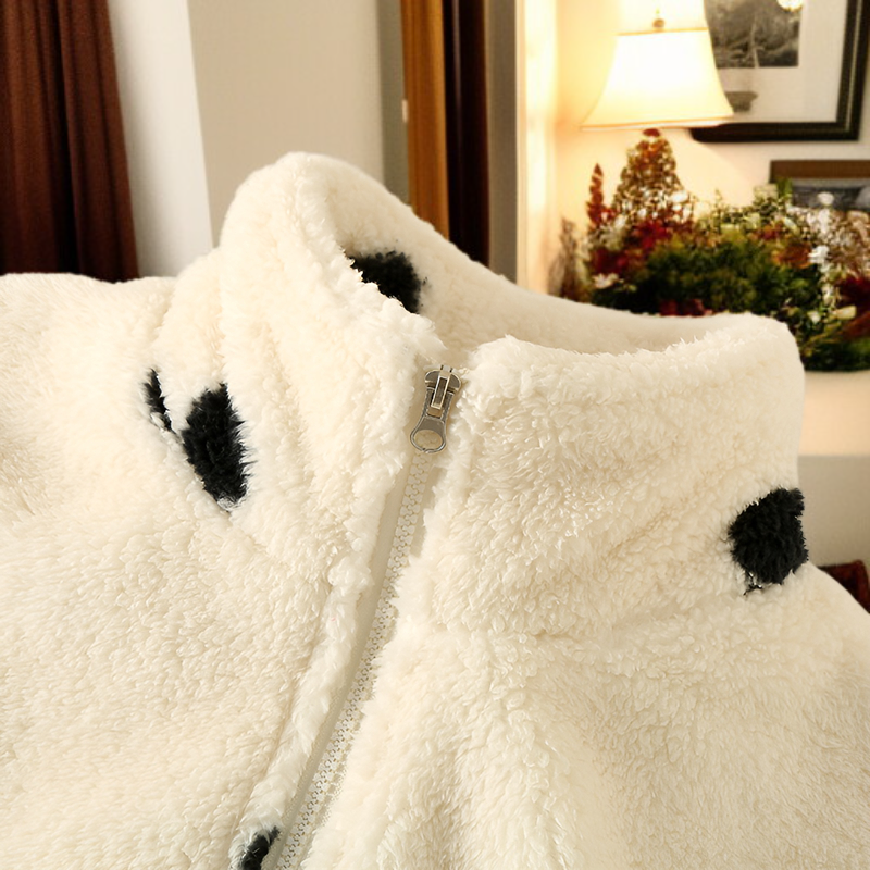 外出可能な女性用ルームウェア着用イメージ