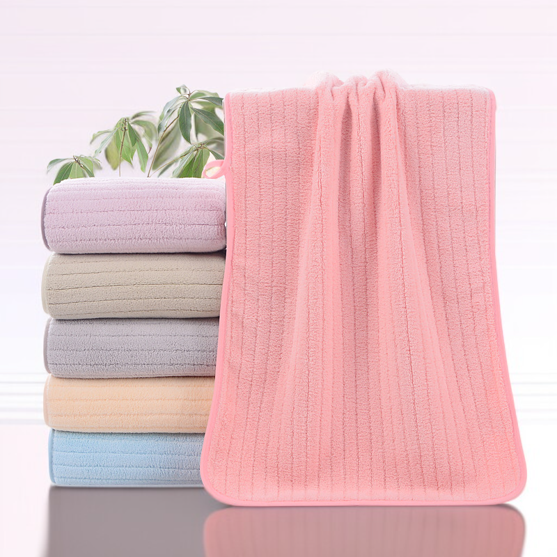 Korallenvlies, dünner Streifen, dickes Handtuch