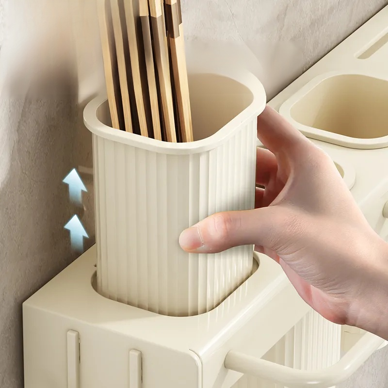 Kitchen wall-mounted knife rack