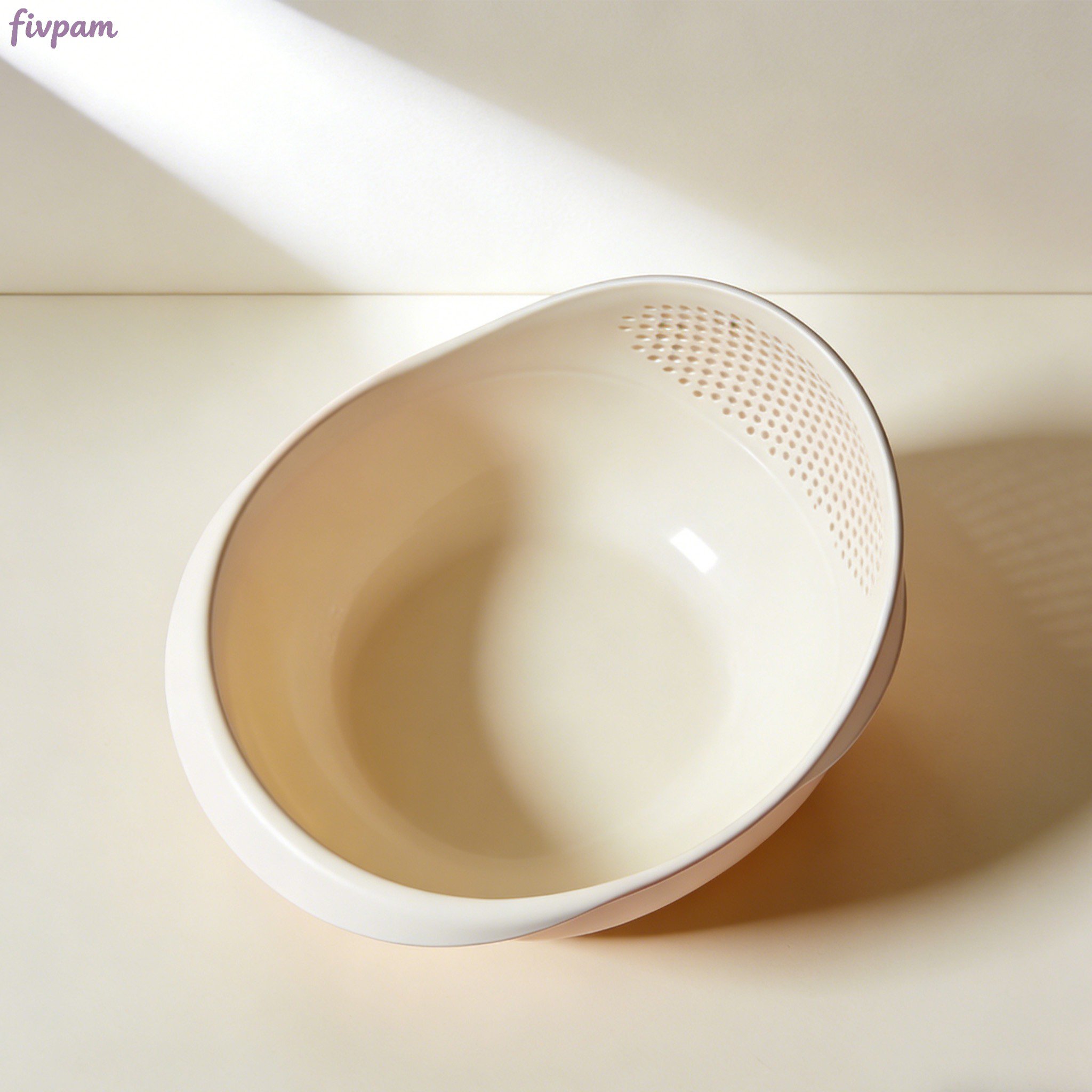 キッチンに並べた水切りかご