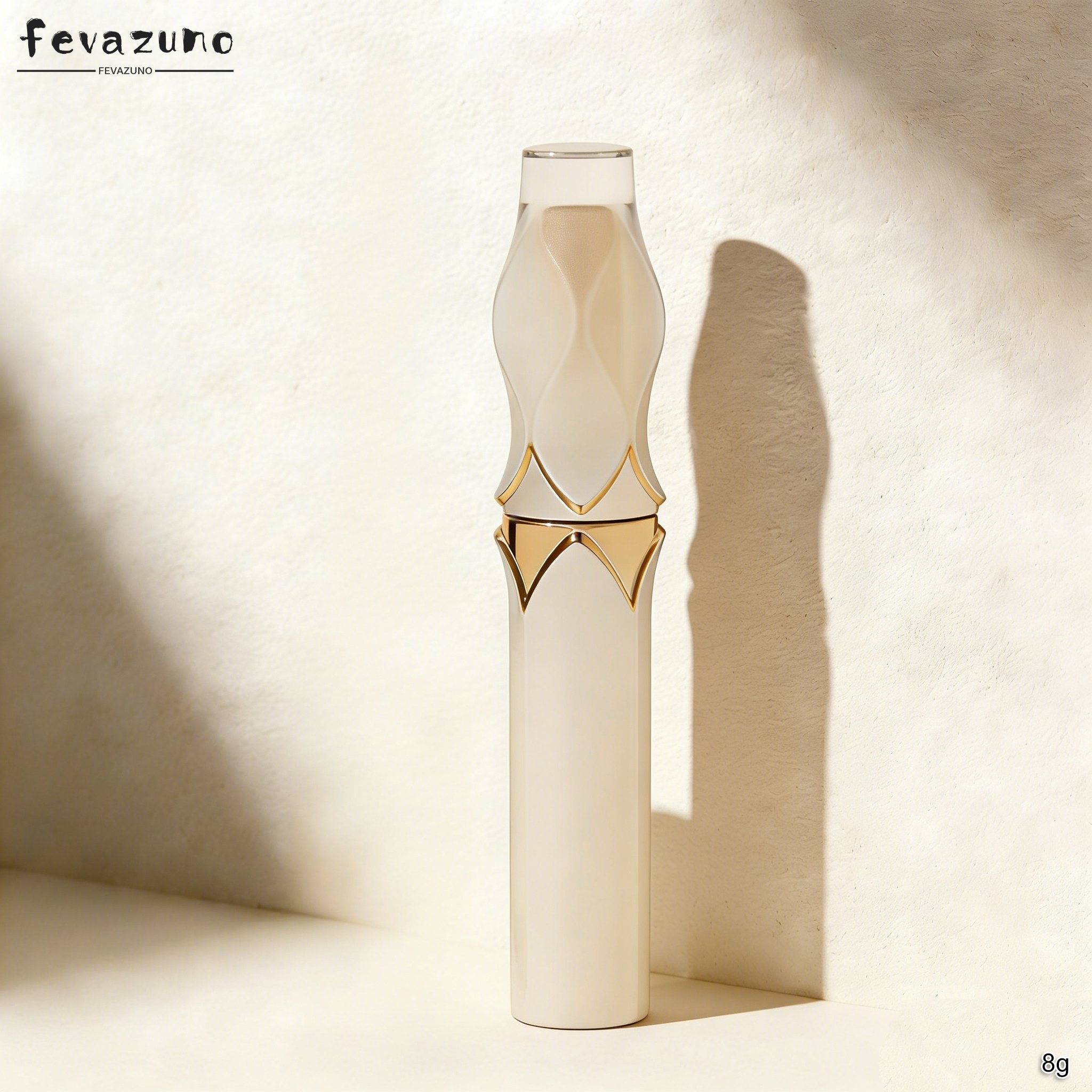 속눈썹에 자연스럽게 발린 마스카라 사용 전후 비교