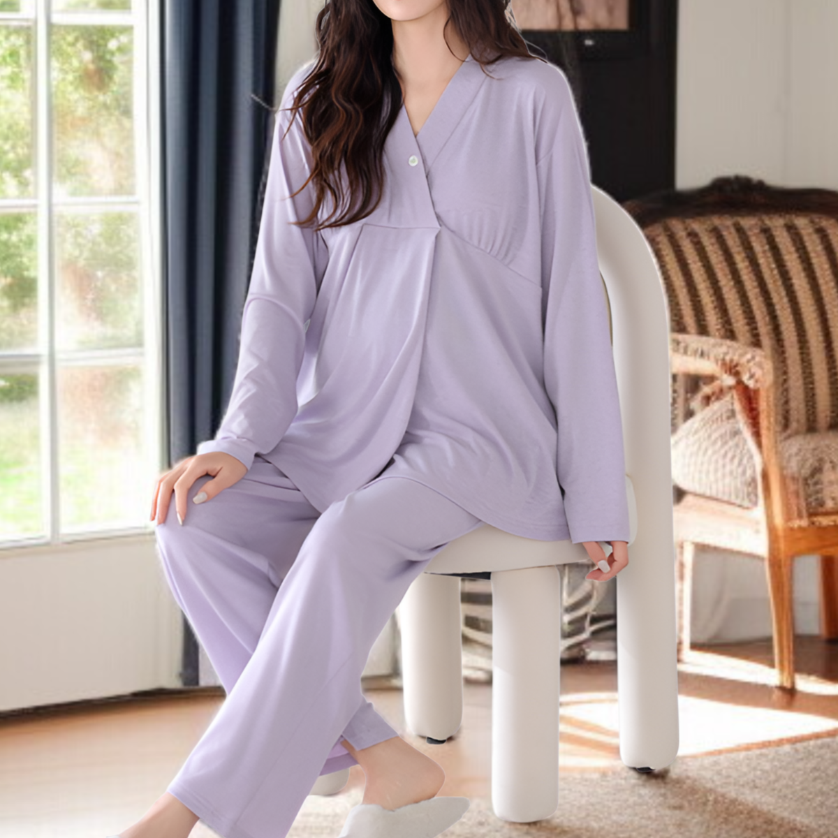 親膚柔軟面料的帶胸墊睡衣套裝