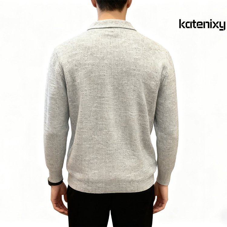 아우터로도 활용 가능한 남성용 심플 솔리드 컬러 니트 스웨터